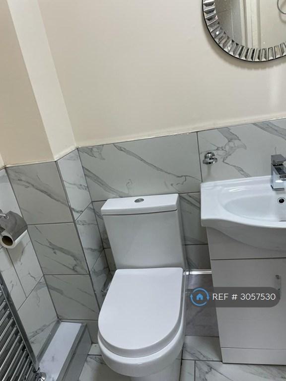 Apartment in Birmingham - View 3