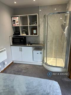 1 bedroom in a house share to rent, Aylands Road, Enfield, EN3