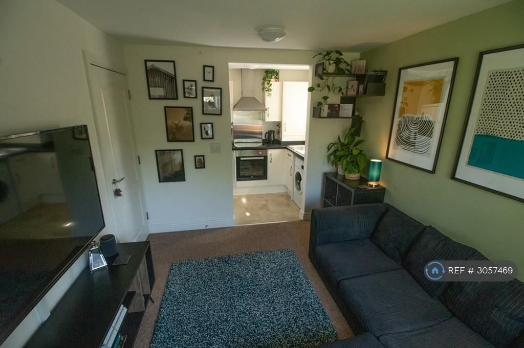 Apartment in Bristol, Fishponds - View 4