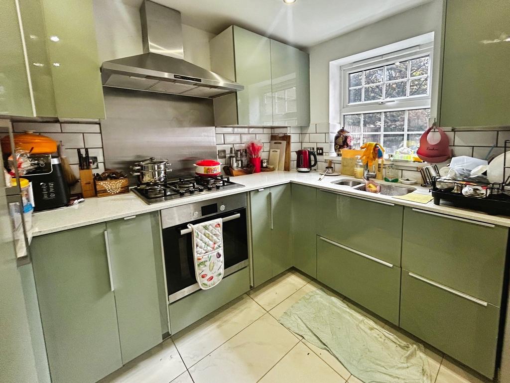 House in Cardiff - View 2