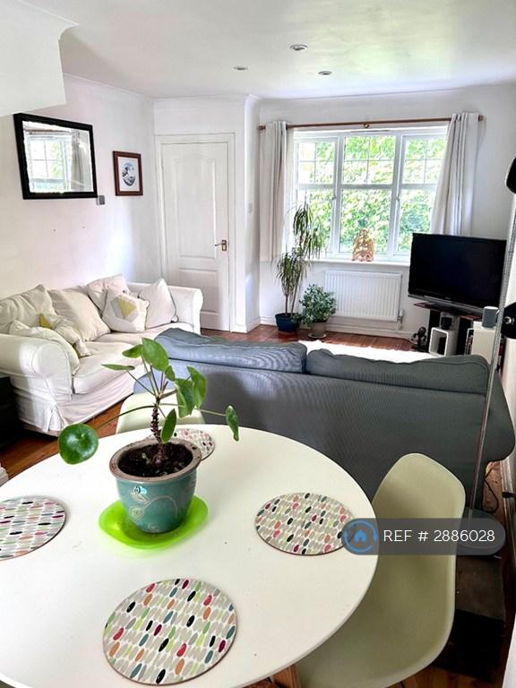 House in Bristol, Crew's Hole, St George - View 2