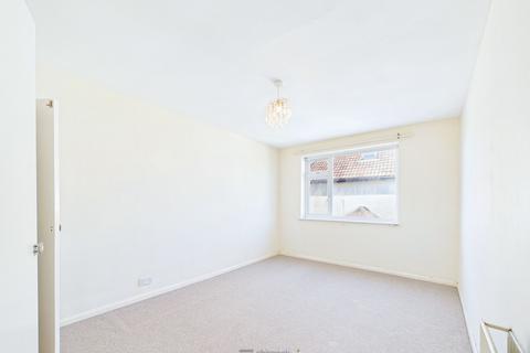 2 bedroom flat for sale, Merton Road, Selma Court Merton Road, PO5