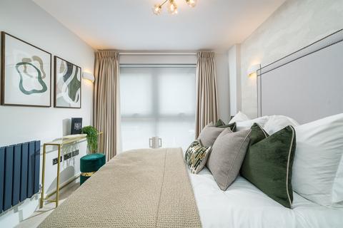 2 bedroom apartment for sale, Shepherds Bush Road, London