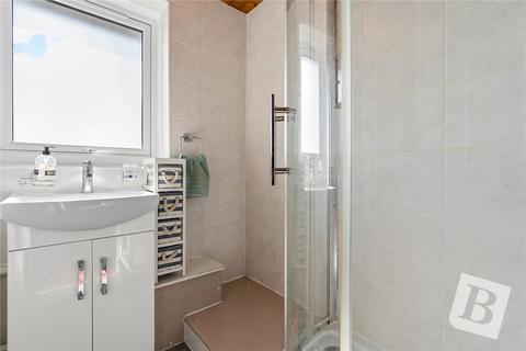 3 bedroom apartment for sale, Bradwell Avenue, Dagenham, RM10