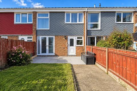 3 bedroom terraced house for sale, Bray Close, Wallsend, Tyne and Wear, NE28 9RJ