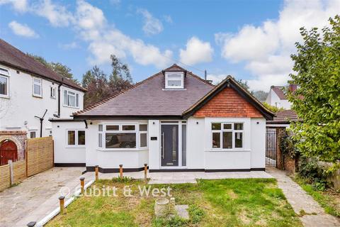 4 bedroom detached bungalow for sale, Grosvenor Gardens, Wallington, Surrey