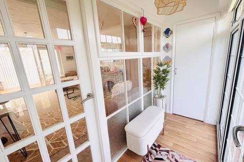 2 bedroom semi-detached bungalow for sale, Hawksbridge Close, Eastbourne