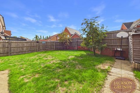 4 bedroom detached house for sale, Battle Avenue, Daventry, NN11 2NX