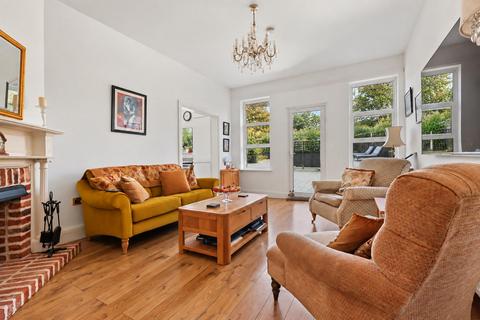 4 bedroom chalet for sale, Aldermans Hill, Hockley SS5