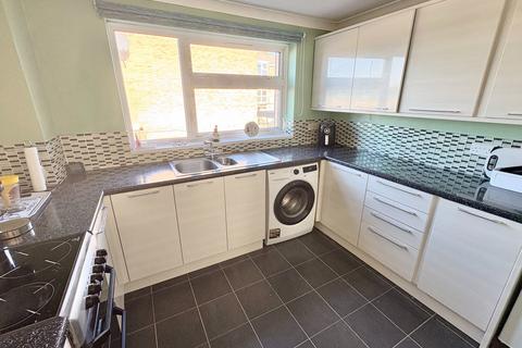 2 bedroom flat for sale, Ashurst Court, Tower Close, Alverstoke, Gosport, PO12 2TZ