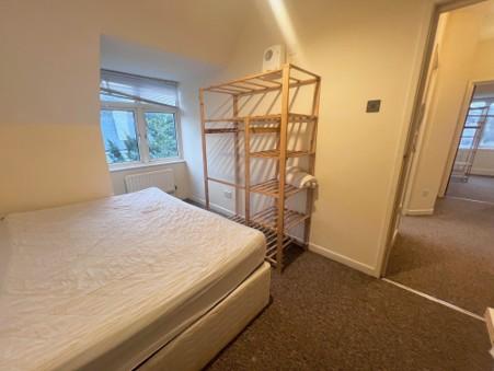 Apartment in Bournemouth, Springbourne - View 2