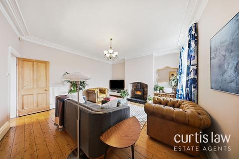 4 bedroom end of terrace house for sale, Beech Street, Great Harwood, BB6