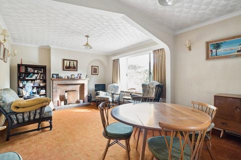 2 bedroom semi-detached house for sale, Moss Lane, Pinner