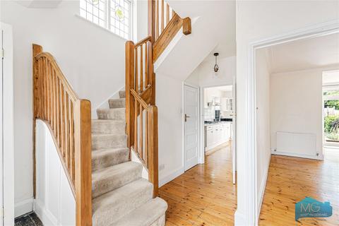 undefined, Bramber Road, London, N12