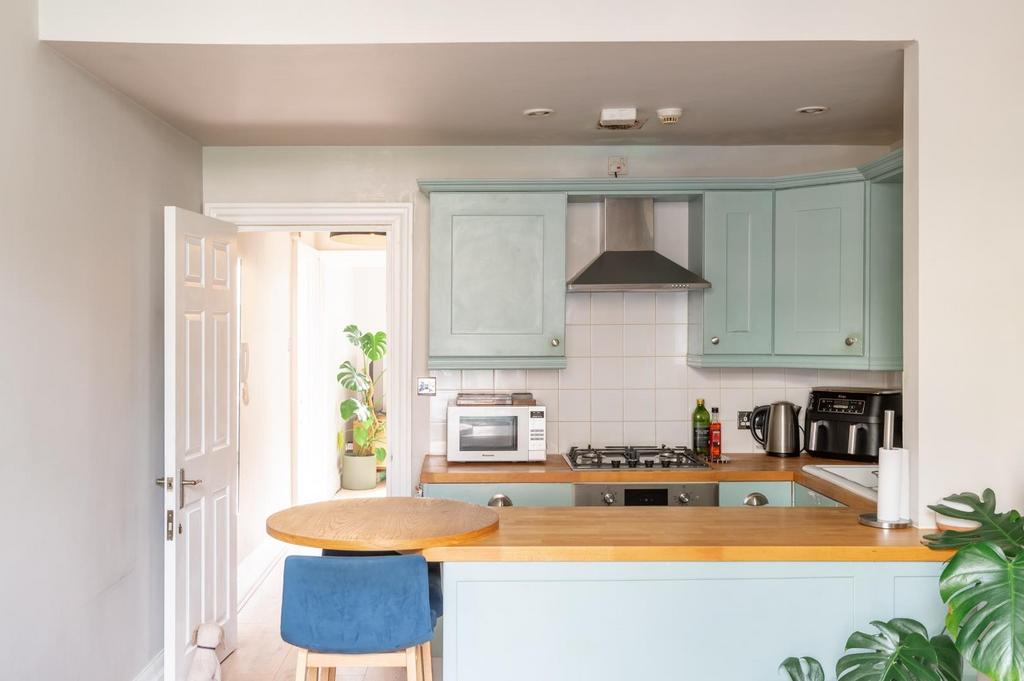 Apartment in Bristol, Tyndall's Park, Spike Island - View 3