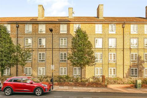 3 bedroom apartment for sale, Fernie House, London SE22