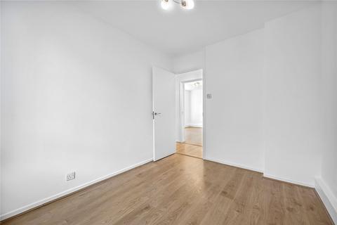 3 bedroom apartment for sale, Fernie House, London SE22