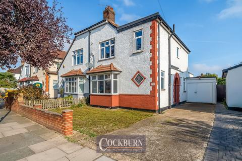 3 bedroom semi-detached house for sale, Cradley Road, New Eltham, SE9