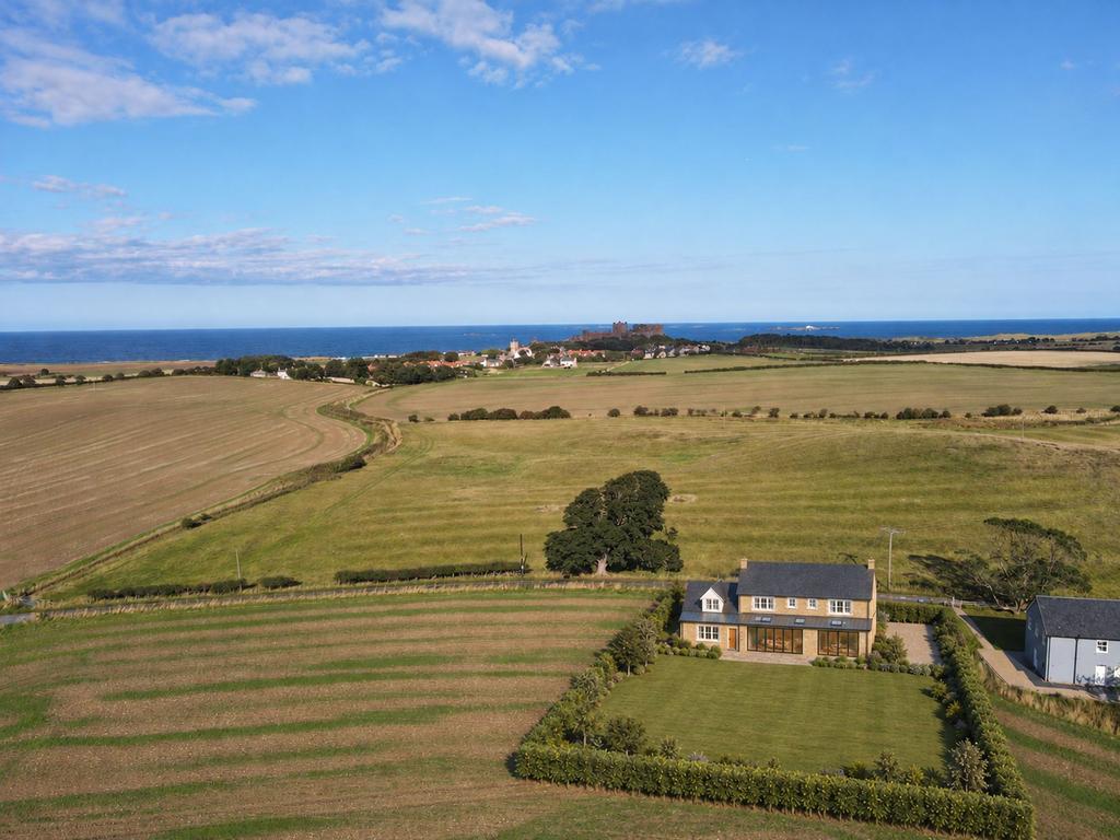 Dukesfield, Bamburgh NE69 - View 4
