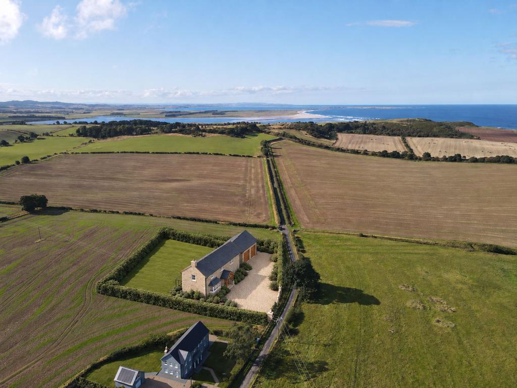 Dukesfield, Bamburgh NE69 - View 5