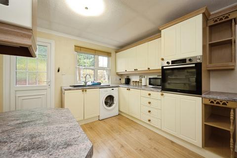 2 bedroom park home for sale, Weston Avenue, Leighton Buzzard