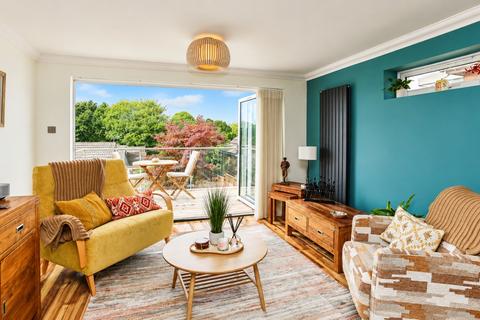 2 bedroom detached bungalow for sale, Julian Road, Southampton