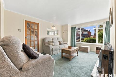 3 bedroom semi-detached house for sale, Bellamy Road, Cheshunt, Waltham Cross