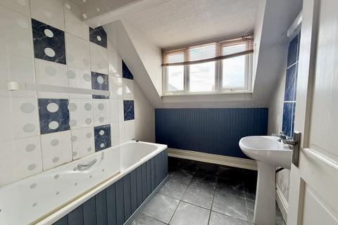 2 bedroom apartment for sale, Lloyd Street, Llandudno, Conwy, LL30