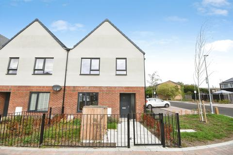 3 bedroom end of terrace house for sale, Clarendon Mews, Pitsea, Basildon