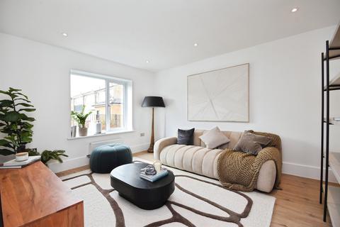 3 bedroom end of terrace house for sale, Clarendon Mews, Pitsea, Basildon
