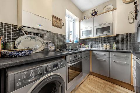 2 bedroom apartment for sale, North Cross Road, East Dulwich, London, SE22