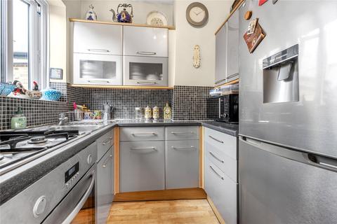 2 bedroom apartment for sale, North Cross Road, East Dulwich, London, SE22