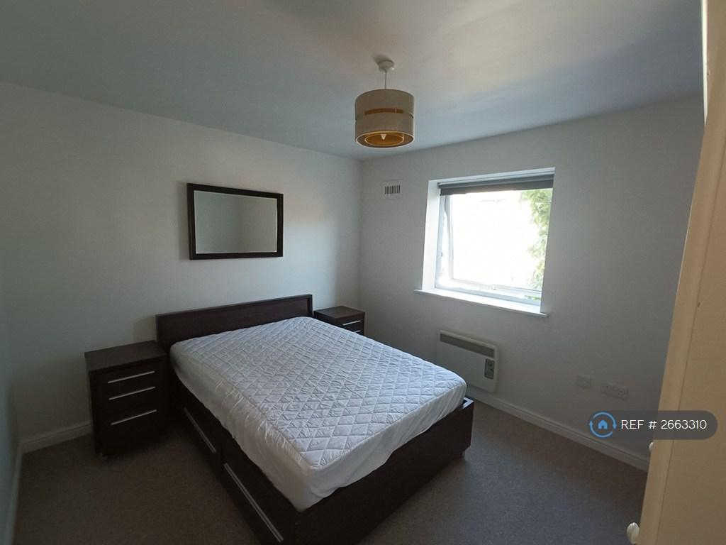 Apartment in Sheffield - View 4