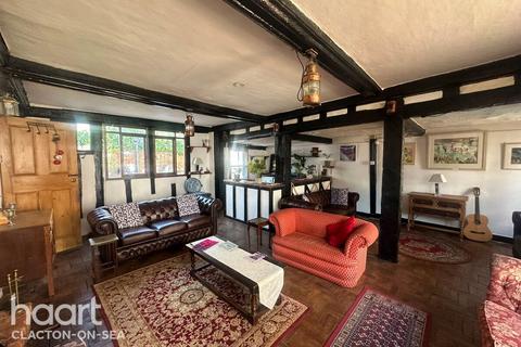6 bedroom character property to rent, Kings Head Street, HARWICH