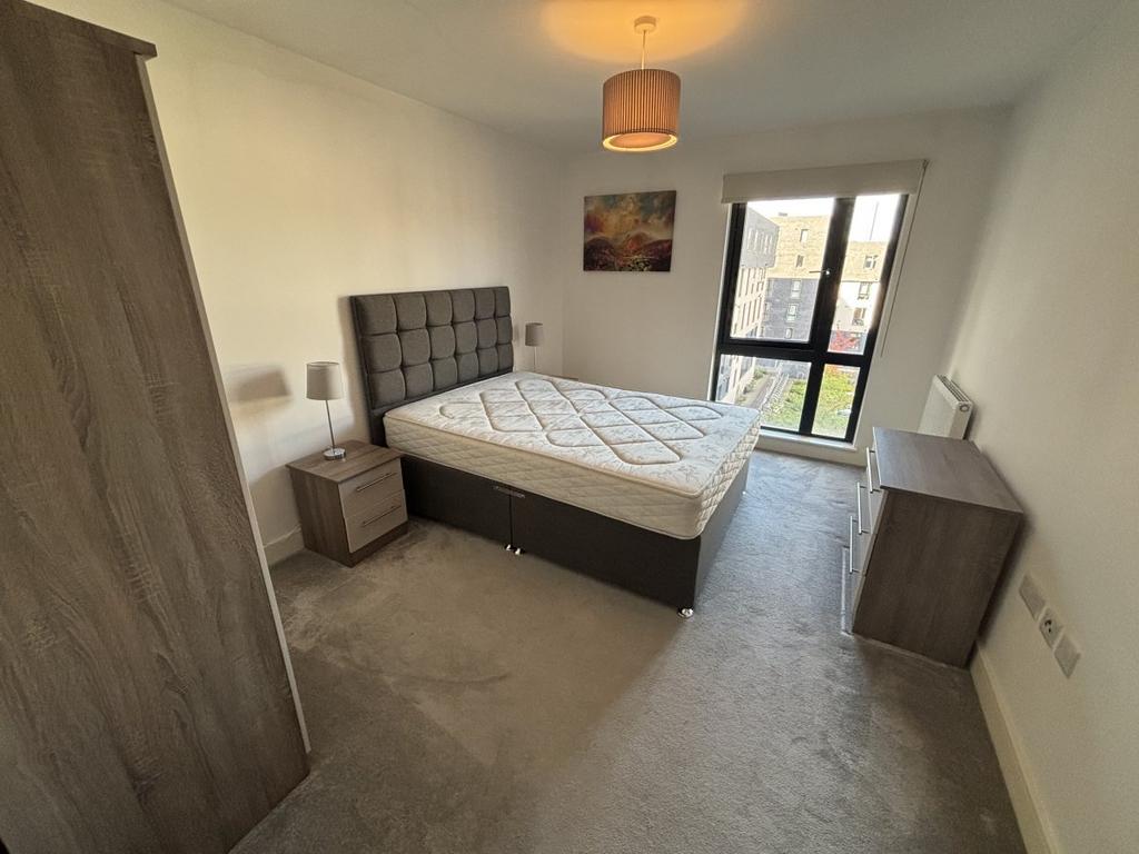 Apartment in 700 Bradford Street, - More