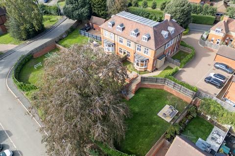 undefined, Hall Lane, Kettering NN15