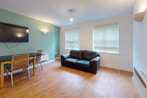 2 bedroom house to rent, 15 The Grange, Leeds LS6