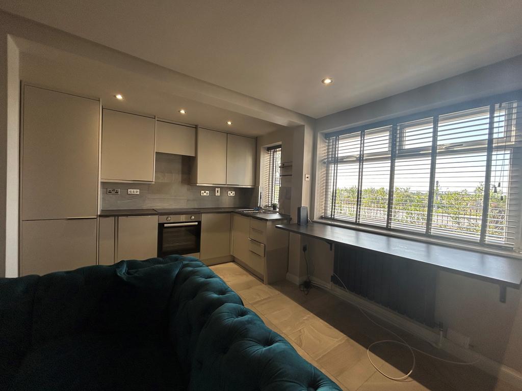 Apartment in Liverpool - View 5