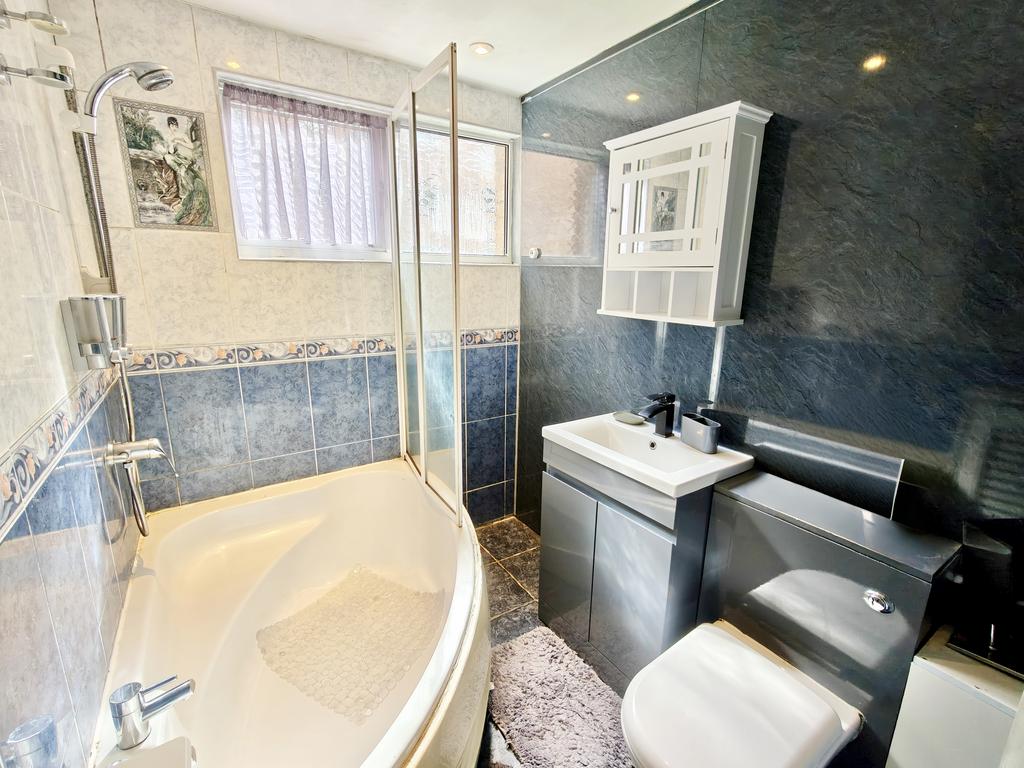 Apartment in Birmingham - More