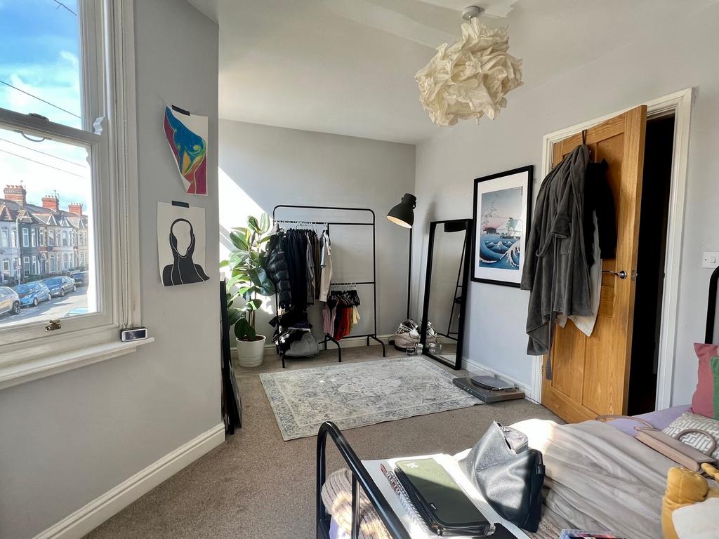 Apartment in Cardiff - View 5