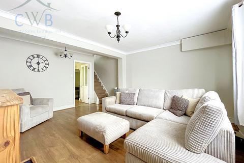 3 bedroom semi-detached house for sale, Malling Road, Snodland, ME6