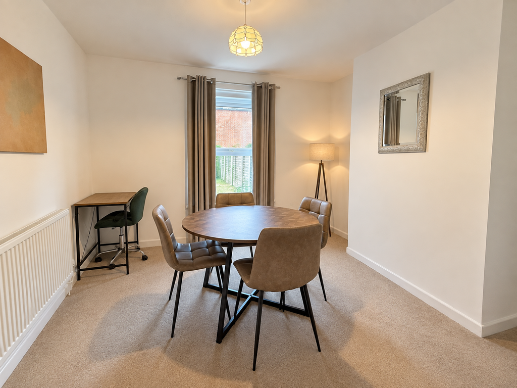 House in Southampton - View 5
