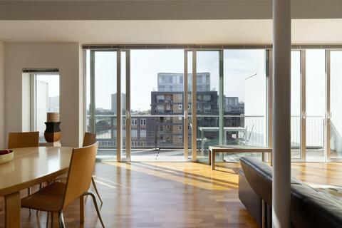2 bedroom penthouse for sale, Royle Building IV, London N1