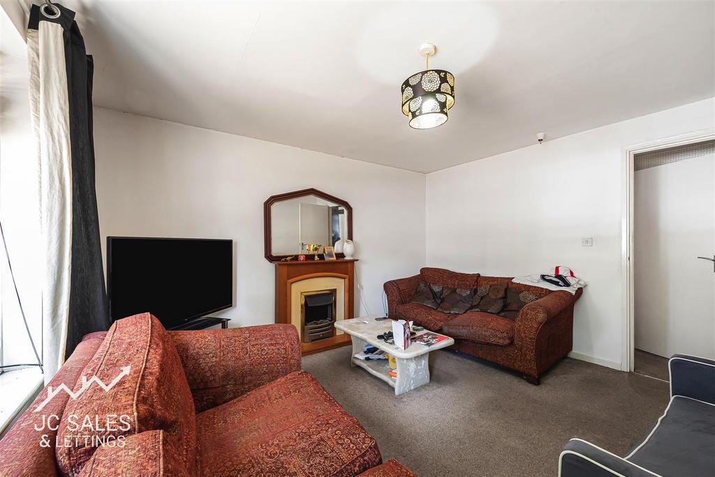 Apartment in Richmond, Sheffield - More