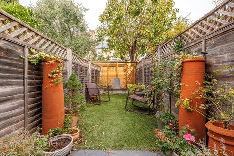 3 bedroom maisonette for sale, Replingham Road, London, SW18