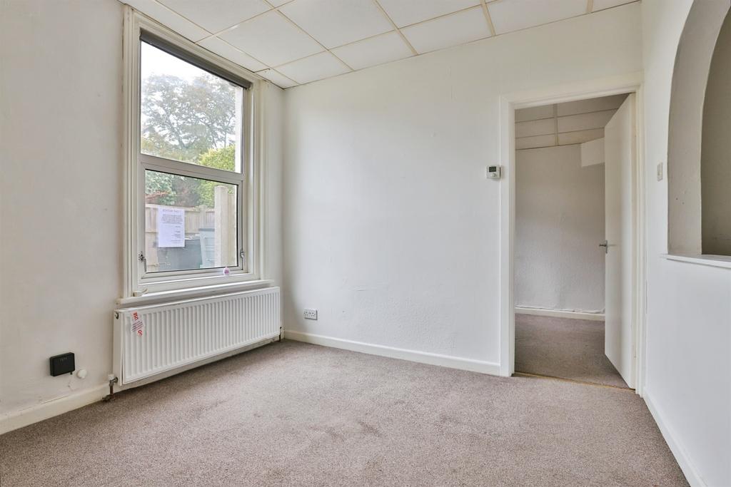Apartment in Bournemouth - View 4