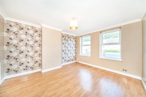 3 bedroom semi-detached house for sale, Castleton Road, London SE9