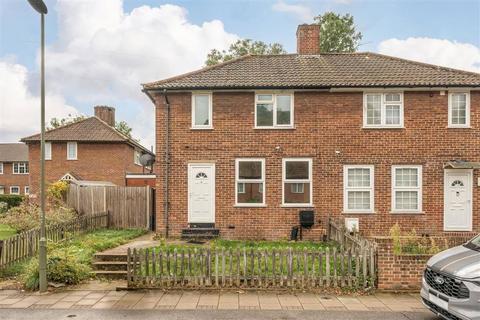 3 bedroom semi-detached house for sale, Castleton Road, London SE9