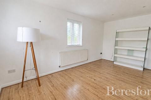 2 bedroom apartment for sale, Tallis Court, Kidman Close, RM2