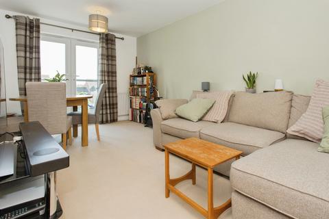 1 bedroom apartment for sale, Engledow Drive, Cambridge